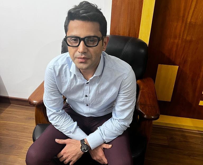  Air India Pee-gate: Delhi Hc Issues Notice To Ai On Accused Shankar Mishra's Ple-TeluguStop.com