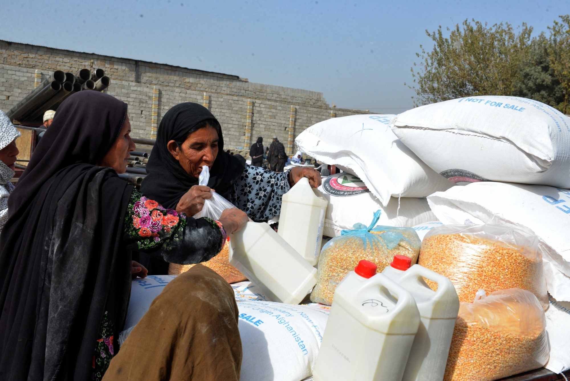 Over 10.7 million women, girls need humanitarian assistance in Afghanistan: OCHA