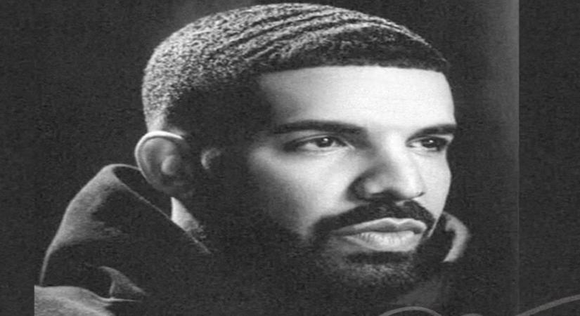 Drake gets an Arabic face tattoo Drake gets an Arabic face tattoo