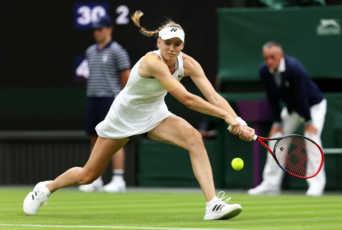 Wimbledon: Rybakina, Jabeur advance in contrasting styles on another rain-hit day (women's roundup)