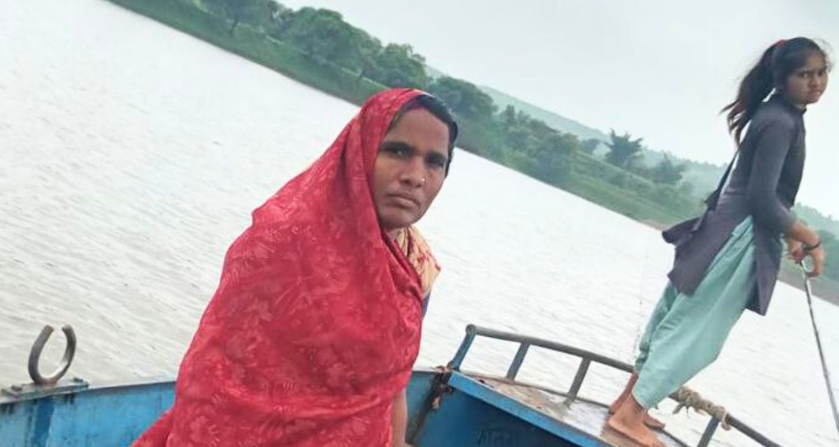  Ratlam's Risky Rides: The Struggle For Safe Commute To Remote Villages-TeluguStop.com