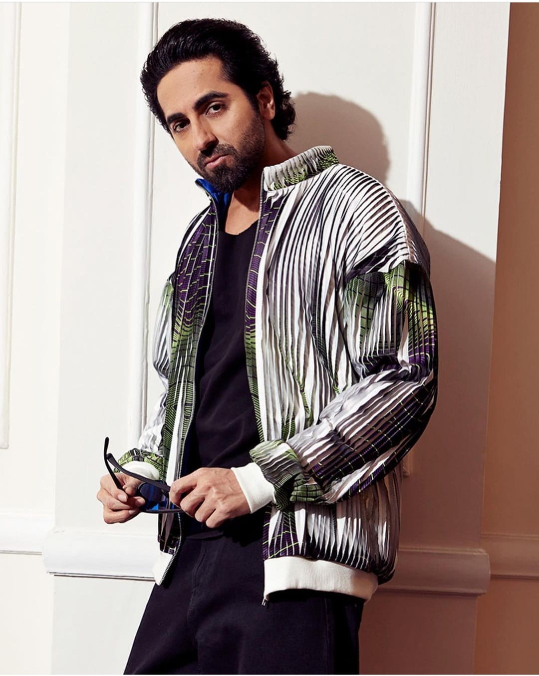  Ayushmann: Was Huge Risk To Play Someone Who Dresses Up As Girl & Cause Confusio-TeluguStop.com