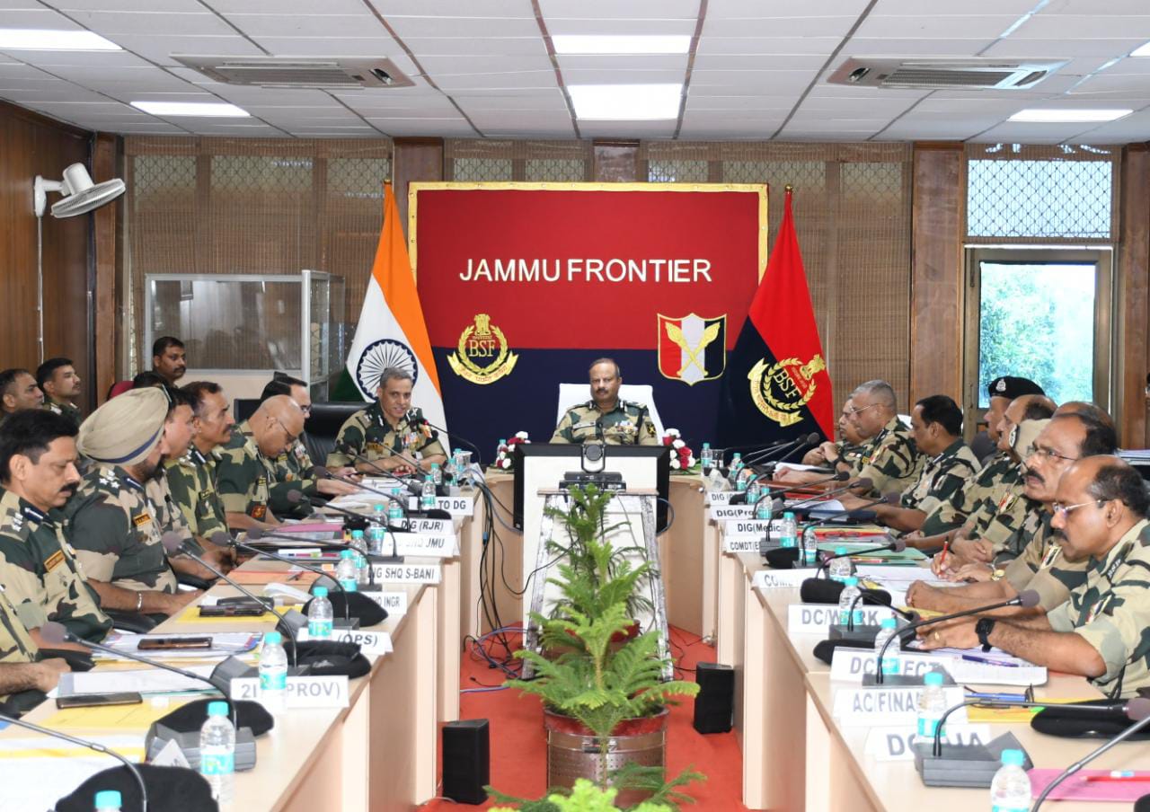 DG BSF reviews border security scenario in Jammu