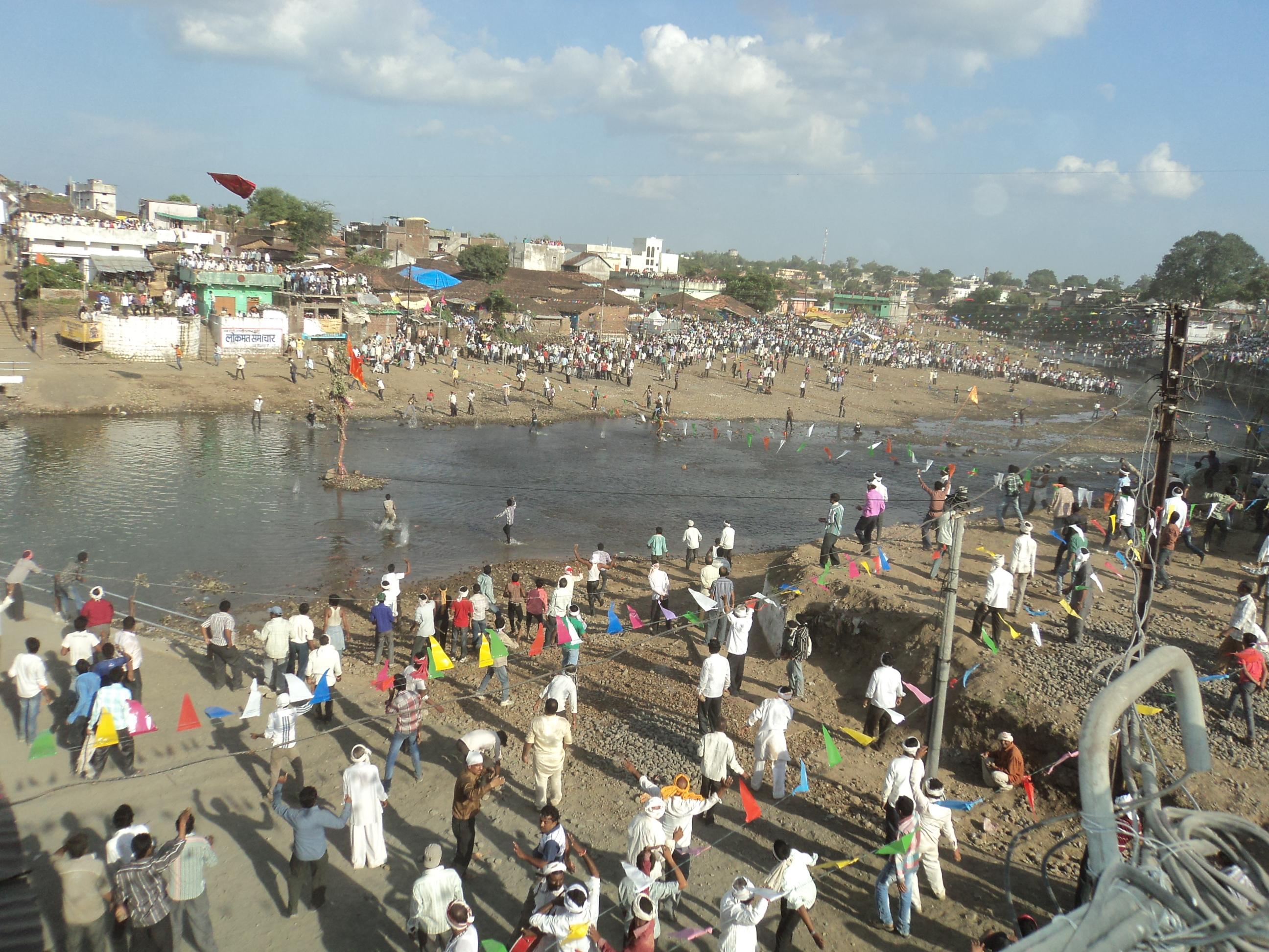  Chhindwara's Traditional 'gotmar' Fair Sees Fewer Participants This Time Due To-TeluguStop.com