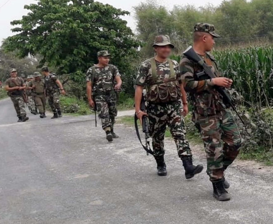  Bangladeshi Infiltrator Killed In Bsf Firing In Bengal’s Malda-TeluguStop.com