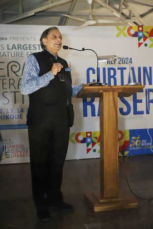 Shashi Tharoor hosts Kerala Literature Festival's curtain raiser in Delhi Shashi Tharoor hosts Kerala Literature Festival's curtain raiser in Delhi