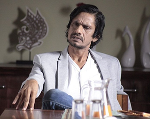Vijay Raaz explores ‘vulnerabilities’ of his ‘strong cop’ role in ‘Murder in Mahim’ Vijay Raaz explores ‘vulnerabilities’ of his ‘strong cop’ role in ‘Murder in Mahim’