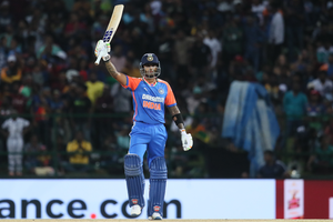 1st T20I: Suryakumar leads the charge as India go 1-0 up with a 43-run win over Sri Lanka (ld) 1st T20I: Suryakumar leads the charge as India go 1-0 up with a 43-run win over Sri Lanka (ld)