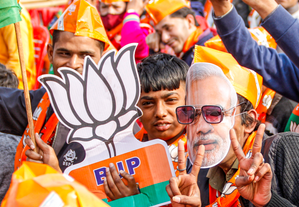 बिहार चुनाव भाजपा की सभी तबके को साधने की कोशिश, दलित, पिछड़ा और महिलाओं को भी टिकट बिहार चुनाव भाजपा की सभी तबके को साधने की कोशिश, दलित, पिछड़ा और महिलाओं को भी टिकट