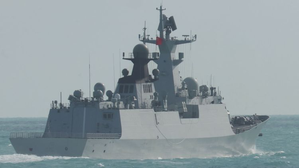 Australian Navy 'watching every move' of Chinese ships off its east coast Australian Navy 'watching every move' of Chinese ships off its east coast