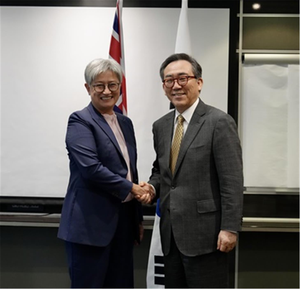 FM Cho discusses bilateral cooperation with British, Australian counterparts FM Cho discusses bilateral cooperation with British, Australian counterparts