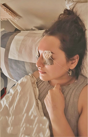Sonakshi Sinha enjoys some shut eye with hubby Zaheer Iqbal's tea bags Sonakshi Sinha enjoys some shut eye with hubby Zaheer Iqbal's tea bags