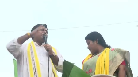 Ruckus in Kolkata over BJP's protest rally against Bengal govt's decision allowing women to work in bars Ruckus in Kolkata over BJP's protest rally against Bengal govt's decision allowing women to work in bars