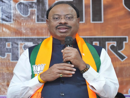 Uddhav Thackeray has betrayed Balasaheb’s ideals, says Bawankule on Waqf Bill