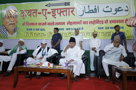 Nitish Kumar attends Iftar party at Haj Bhawan in Patna