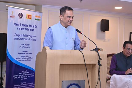 40 Sri Lankan civil servants study India's digital governance