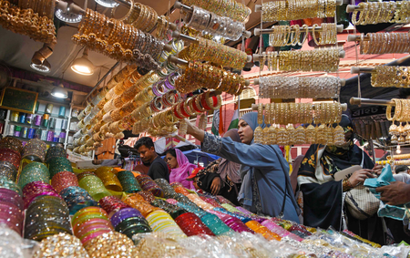 Eid shopping picks up in J&K's Srinagar, other places