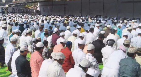 Eid prayers held peacefully in J&K as thousands throng to mosques