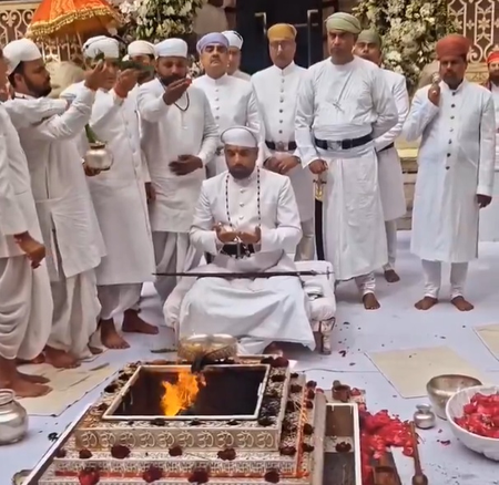 Amid traditional ceremony Lakshyaraj Singh Mewar to be new titular head of Rajasthan royal family