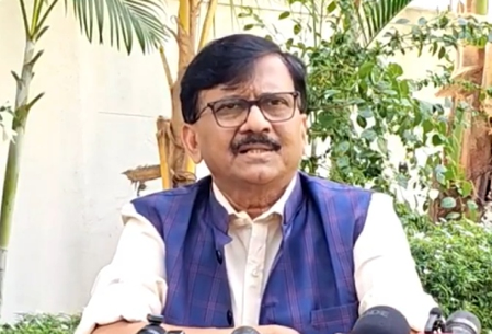 वक्फ बोर्ड संशोधन विधेयक समाज व देश के हित में नहीं है  संजय राउत