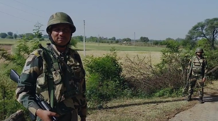 Intruder shot dead by BSF on Jammu IB (Ld)
