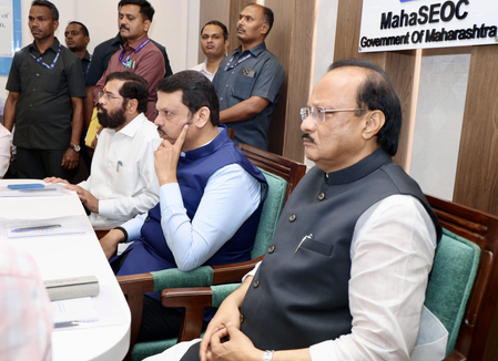 Maha Cabinet clears sand policy; five brass to be provided free for various housing schemes