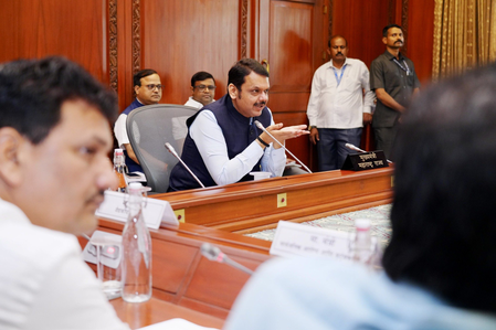 Strengthen health institutions through 'mission mode' with ADB's support: CM Fadnavis