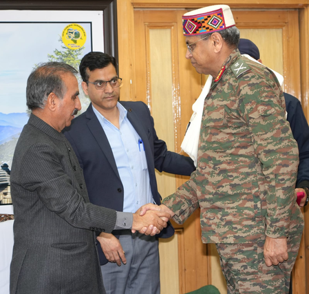 GOC-in-C Anindya Sengupta apprises CM Sukhu of proposal to construct airstrip in Spiti Valley