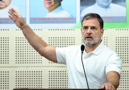 कर्नाटक के बाद हिमाचल-तेलंगाना के सीएम को राहुल की चिट्ठी , रोहित वेमुला एक्ट लागू करने का आग्रह
