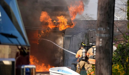 New Jersey wildfire prompts state of emergency, evacuation New Jersey wildfire prompts state of emergency, evacuation
