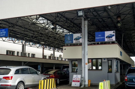 EU to strengthen governance of Schengen border-free zone EU to strengthen governance of Schengen border-free zone