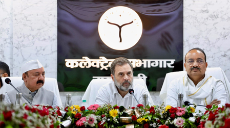 LoP Rahul Gandhi discusses projects in Raebareli; to visit Amethi tomorrow LoP Rahul Gandhi discusses projects in Raebareli; to visit Amethi tomorrow