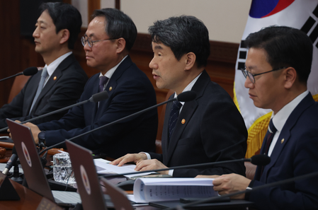 South Korea: Acting President urges efforts for fair election in first Cabinet meeting South Korea: Acting President urges efforts for fair election in first Cabinet meeting