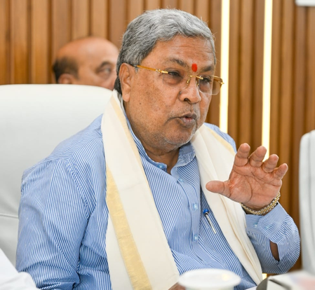 K’taka BJP mocks CM Siddaramaiah for sporting red tilak, reminds him of 'no war with Pak' comment