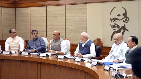 बिहार चुनाव: भाजपा ने जारी की स्टार प्रचारकों की लिस्ट, पीएम मोदी समेत 40 नेताओं के नाम शामिल