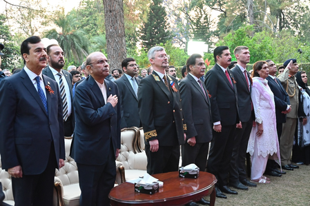 Pakistan's growing bonhomie with Russia: Time to sit up and take notice? Pakistan's growing bonhomie with Russia: Time to sit up and take notice?