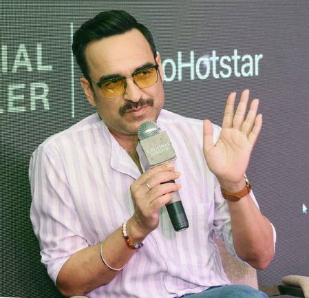 वाराणसी में मिर्जापुर द फिल्म की शूटिंग खत्म, कास्ट ने पूरा किया शेड्यूल वाराणसी में मिर्जापुर द फिल्म की शूटिंग खत्म, कास्ट ने पूरा किया शेड्यूल
