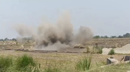 पाकिस्तान स्थित कैंप और लॉन्चिंग पैड पर कहर बनकर टूटी भारतीय सेना, बीएसएफ ने जारी किया ‘ऑपरेशन सिंदूर’ का नया वीडियो