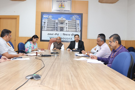 K'taka govt holds Covid-preparedness meet with directors of state-run medical colleges & hospitals