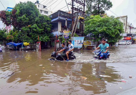 Seven killed as heavy rain, storm batters Bihar