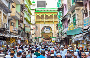 Bakrid 2025: Muslims across India celebrate Eid al-Adha with prayers, sacrifice Bakrid 2025: Muslims across India celebrate Eid al-Adha with prayers, sacrifice
