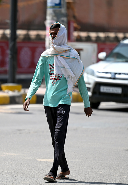 Mercury touches new high in Rajasthan as scorching heat grips state Mercury touches new high in Rajasthan as scorching heat grips state