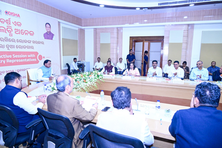 Odisha achieved highest industrial growth in last one year: CM Majhi