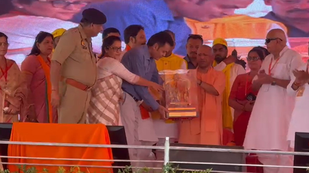Congress, SP stayed silent on foreign invaders due to vote bank politics: CM Yogi