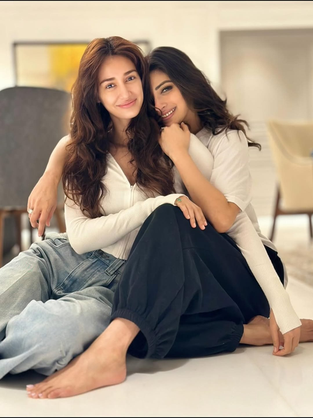 Mouni Roy calls Disha Patani ‘sister who’s part goddess, three fourth a ninja warrior’ Mouni Roy calls Disha Patani ‘sister who’s part goddess, three fourth a ninja warrior’