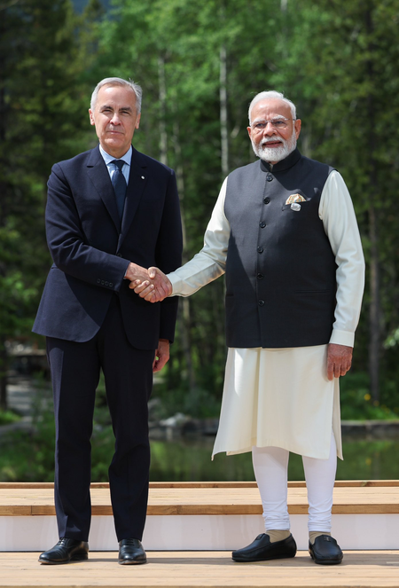 Canadian PM Mark Carney welcomes PM Narendra Modi for G7 summit Canadian PM Mark Carney welcomes PM Narendra Modi for G7 summit