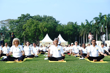 EAM Jaishankar joins diplomatic corps in Delhi to participate in International Day of Yoga