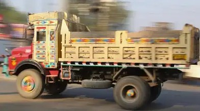 Only BS-VI compliant trucks will be allowed to enter Delhi from Nov 1: Govt Only BS-VI compliant trucks will be allowed to enter Delhi from Nov 1: Govt