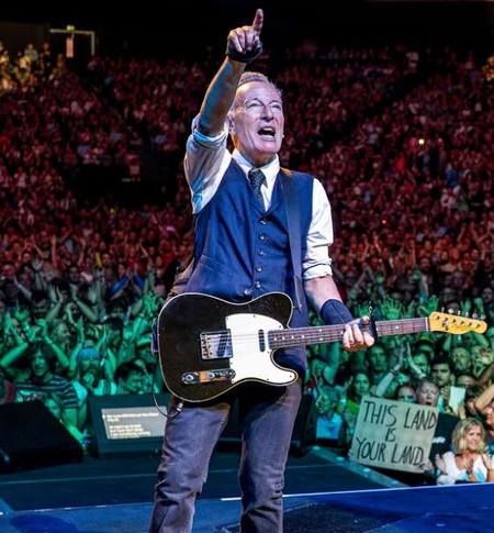 Bruce Springsteen shares how he had tete-a-tete with fame at the peak of career