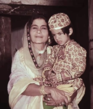 Muzaffar Ali recalls when the technical demands met the impatience of a child on 'Umrao Jaan' set